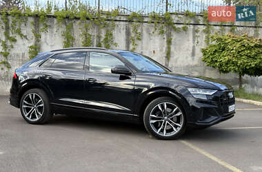 Внедорожник / Кроссовер Audi SQ8 2019 в 