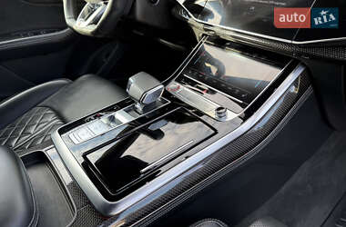Внедорожник / Кроссовер Audi SQ8 2019 в 