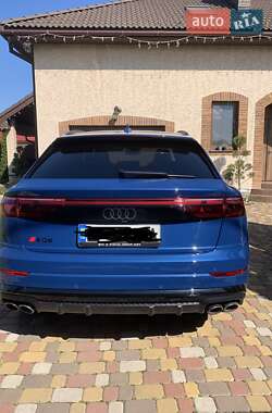 Внедорожник / Кроссовер Audi SQ8 2024 в 