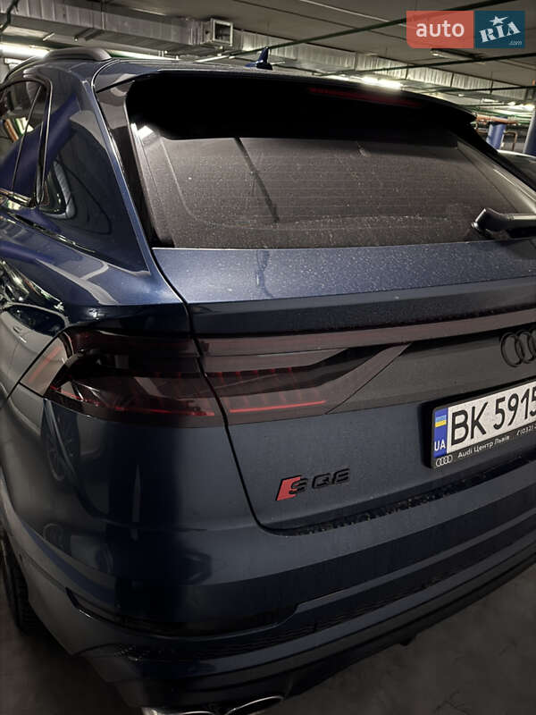 Внедорожник / Кроссовер Audi SQ8 2021 в Киеве