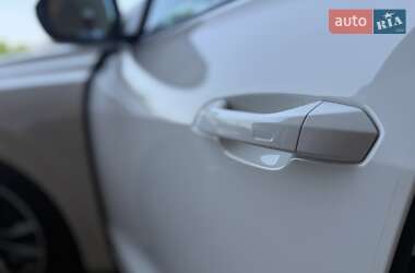 Внедорожник / Кроссовер Audi SQ8 2021 в 