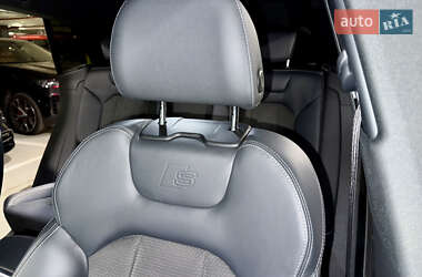 Внедорожник / Кроссовер Audi SQ8 2021 в 