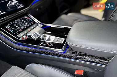 Внедорожник / Кроссовер Audi SQ8 2021 в 