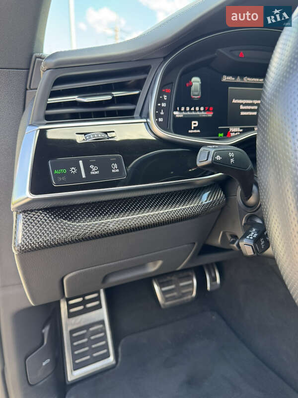 Внедорожник / Кроссовер Audi SQ8 2021 в Киеве