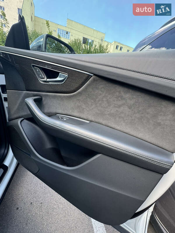 Внедорожник / Кроссовер Audi SQ8 2021 в Киеве