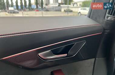 Внедорожник / Кроссовер Audi SQ8 2021 в 