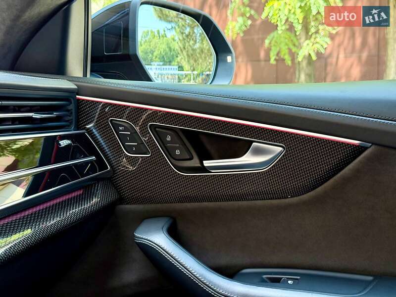 Внедорожник / Кроссовер Audi SQ8 2021 в Днепре фото 12 Внедорожник / Кроссовер Audi SQ8 2021 в Днепре