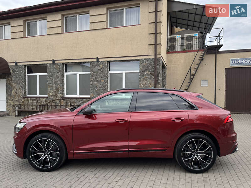 Внедорожник / Кроссовер Audi SQ8 2020 в Владимире