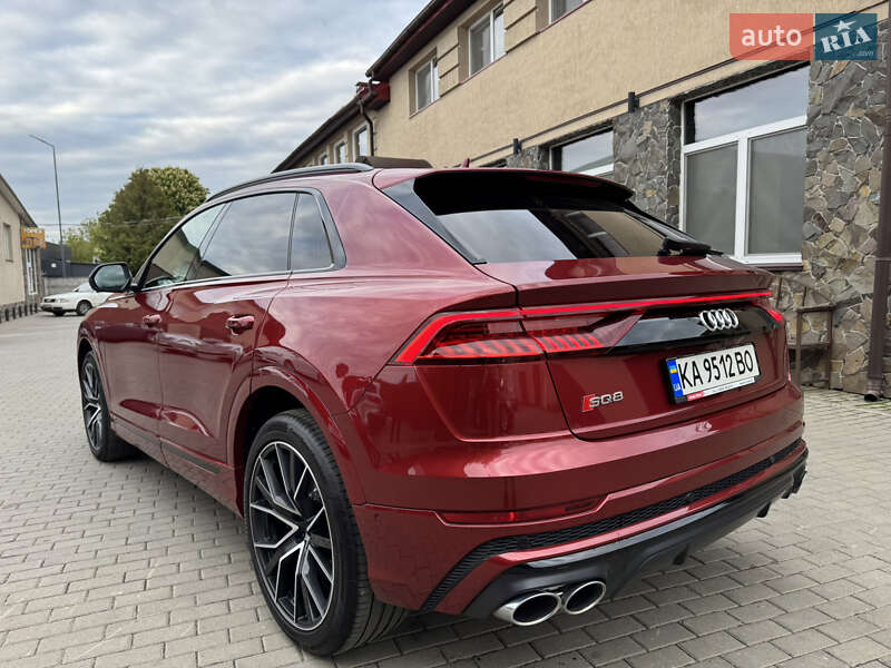Внедорожник / Кроссовер Audi SQ8 2020 в Владимире