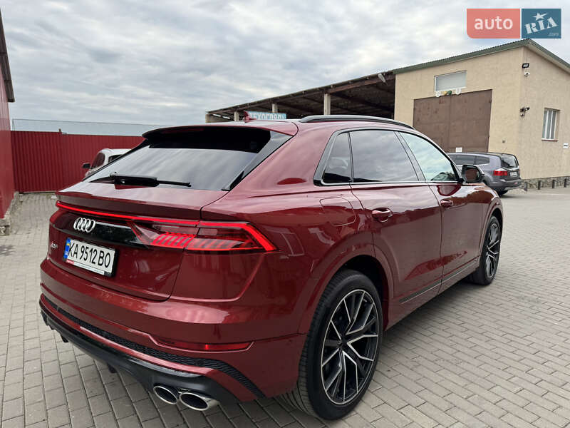 Внедорожник / Кроссовер Audi SQ8 2020 в Владимире