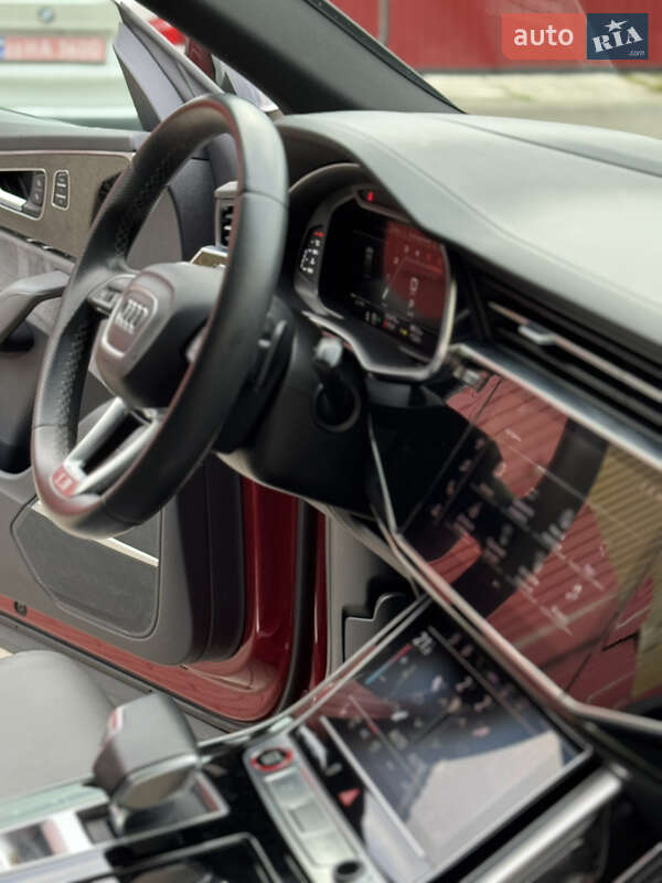 Внедорожник / Кроссовер Audi SQ8 2020 в Владимире