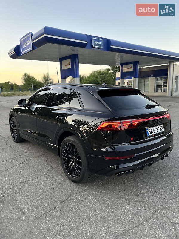 Внедорожник / Кроссовер Audi SQ8 2024 в Кропивницком