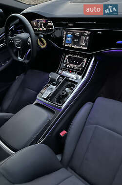 Внедорожник / Кроссовер Audi SQ8 2024 в 