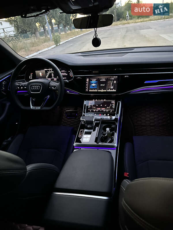 Внедорожник / Кроссовер Audi SQ8 2024 в Кропивницком