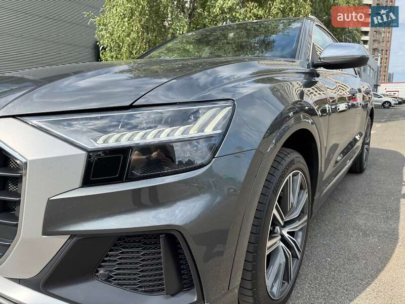 Внедорожник / Кроссовер Audi SQ8 2020 в Киеве