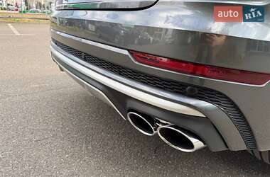 Внедорожник / Кроссовер Audi SQ8 2020 в 
