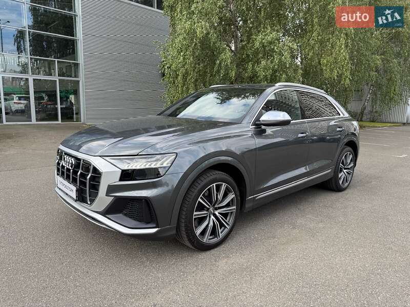 Внедорожник / Кроссовер Audi SQ8 2020 в Киеве