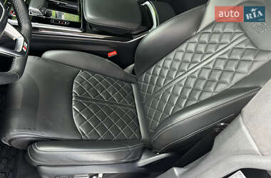 Внедорожник / Кроссовер Audi SQ8 2021 в 