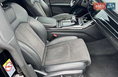 Внедорожник / Кроссовер Audi SQ8 2021 в 