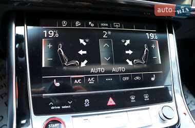 Внедорожник / Кроссовер Audi SQ8 2022 в 