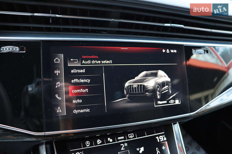 Внедорожник / Кроссовер Audi SQ8 2022 в Львове