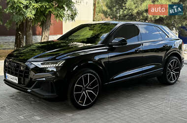 Внедорожник / Кроссовер Audi SQ8 2021 в 