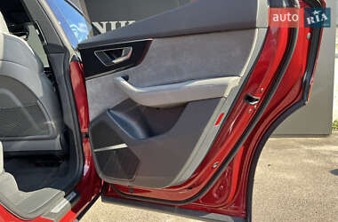 Внедорожник / Кроссовер Audi SQ8 2020 в 