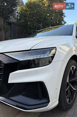 Внедорожник / Кроссовер Audi SQ8 2022 в 