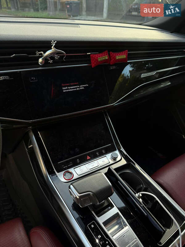 Внедорожник / Кроссовер Audi SQ8 2022 в Ивано-Франковске