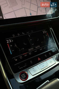 Внедорожник / Кроссовер Audi SQ8 2022 в 