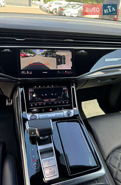 Внедорожник / Кроссовер Audi SQ8 2021 в 