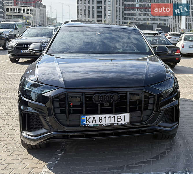 Внедорожник / Кроссовер Audi SQ8 2020 в Киеве