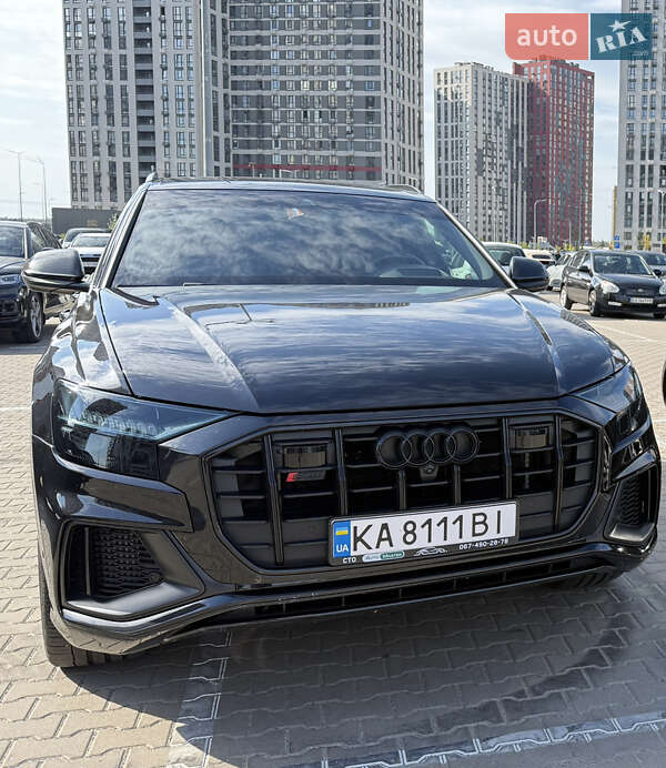 Внедорожник / Кроссовер Audi SQ8 2020 в Киеве