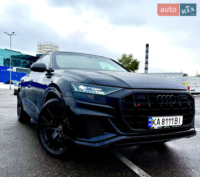 Внедорожник / Кроссовер Audi SQ8 2020 в Киеве
