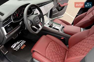 Внедорожник / Кроссовер Audi SQ8 2024 в 