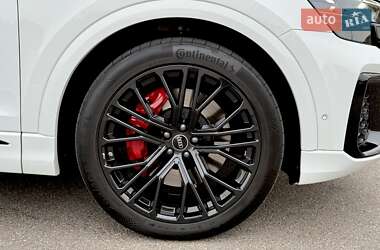 Внедорожник / Кроссовер Audi SQ8 2024 в 