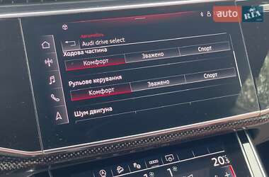 Внедорожник / Кроссовер Audi SQ8 2023 в 