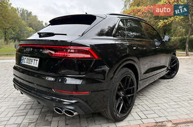 Внедорожник / Кроссовер Audi SQ8 2020 в 