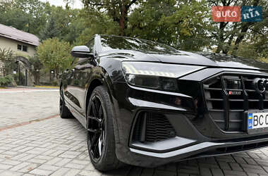 Внедорожник / Кроссовер Audi SQ8 2020 в 