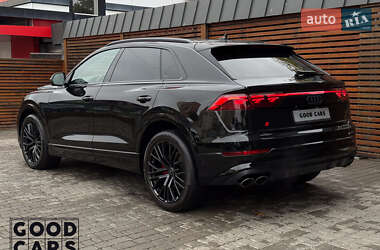 Внедорожник / Кроссовер Audi SQ8 2024 в 