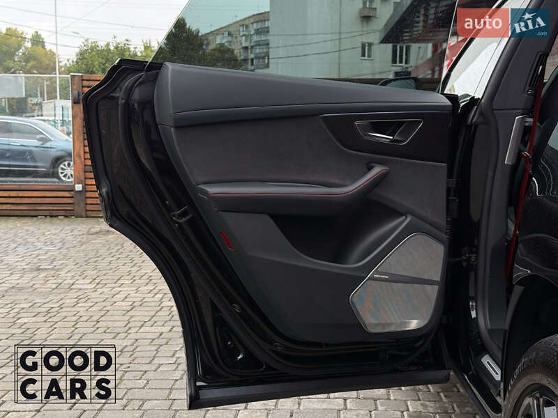 Внедорожник / Кроссовер Audi SQ8 2024 в Одессе
