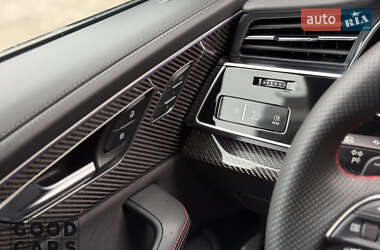 Внедорожник / Кроссовер Audi SQ8 2024 в 