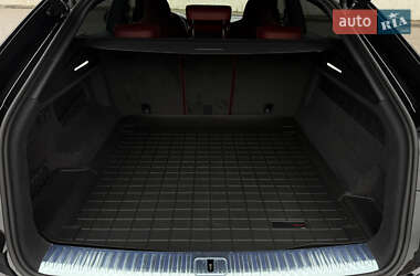 Внедорожник / Кроссовер Audi SQ8 2023 в 
