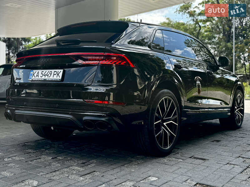 Позашляховик / Кросовер Audi SQ8 2021 в Дніпрі