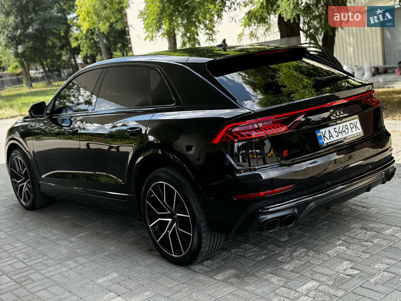 Позашляховик / Кросовер Audi SQ8 2021 в Дніпрі