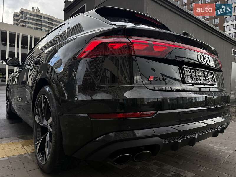 Внедорожник / Кроссовер Audi SQ8 2025 в Киеве