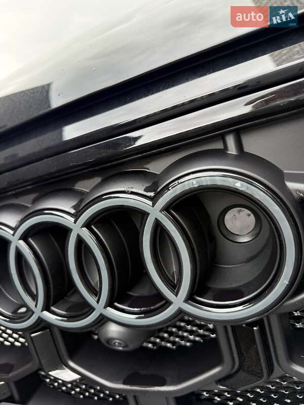 Внедорожник / Кроссовер Audi SQ8 2025 в Киеве