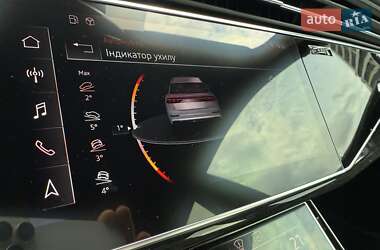 Внедорожник / Кроссовер Audi SQ8 2025 в 