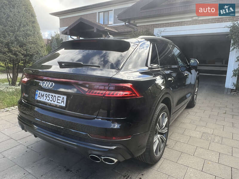 Внедорожник / Кроссовер Audi SQ8 2020 в Бердичеве