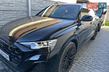 Внедорожник / Кроссовер Audi SQ8 2025 в  фото 16 Внедорожник / Кроссовер Audi SQ8 2025 в